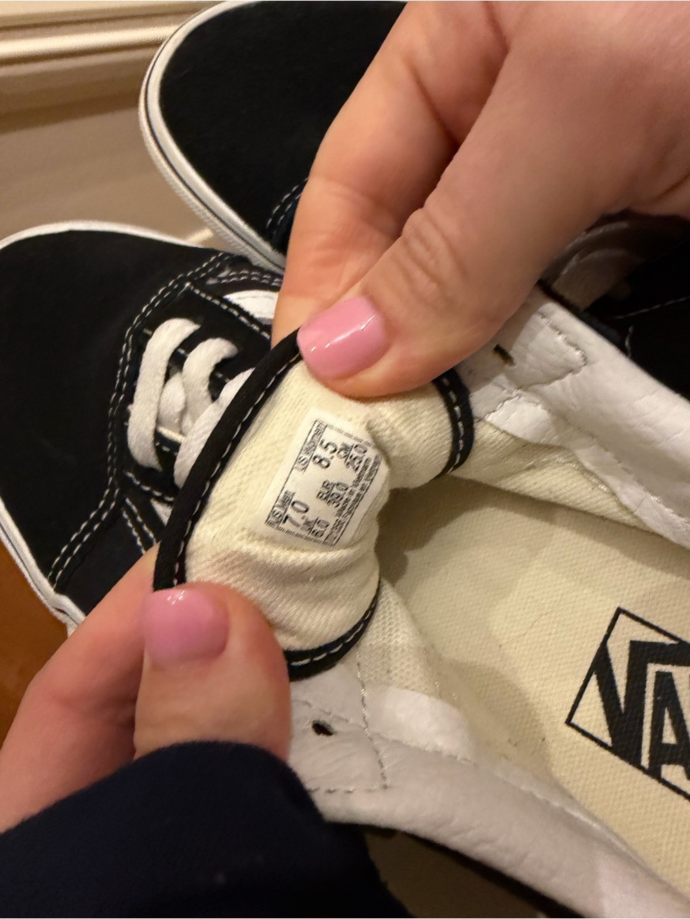 Vans Black and White Old Skool Low-Top Sneakers - Picture 5 of 6